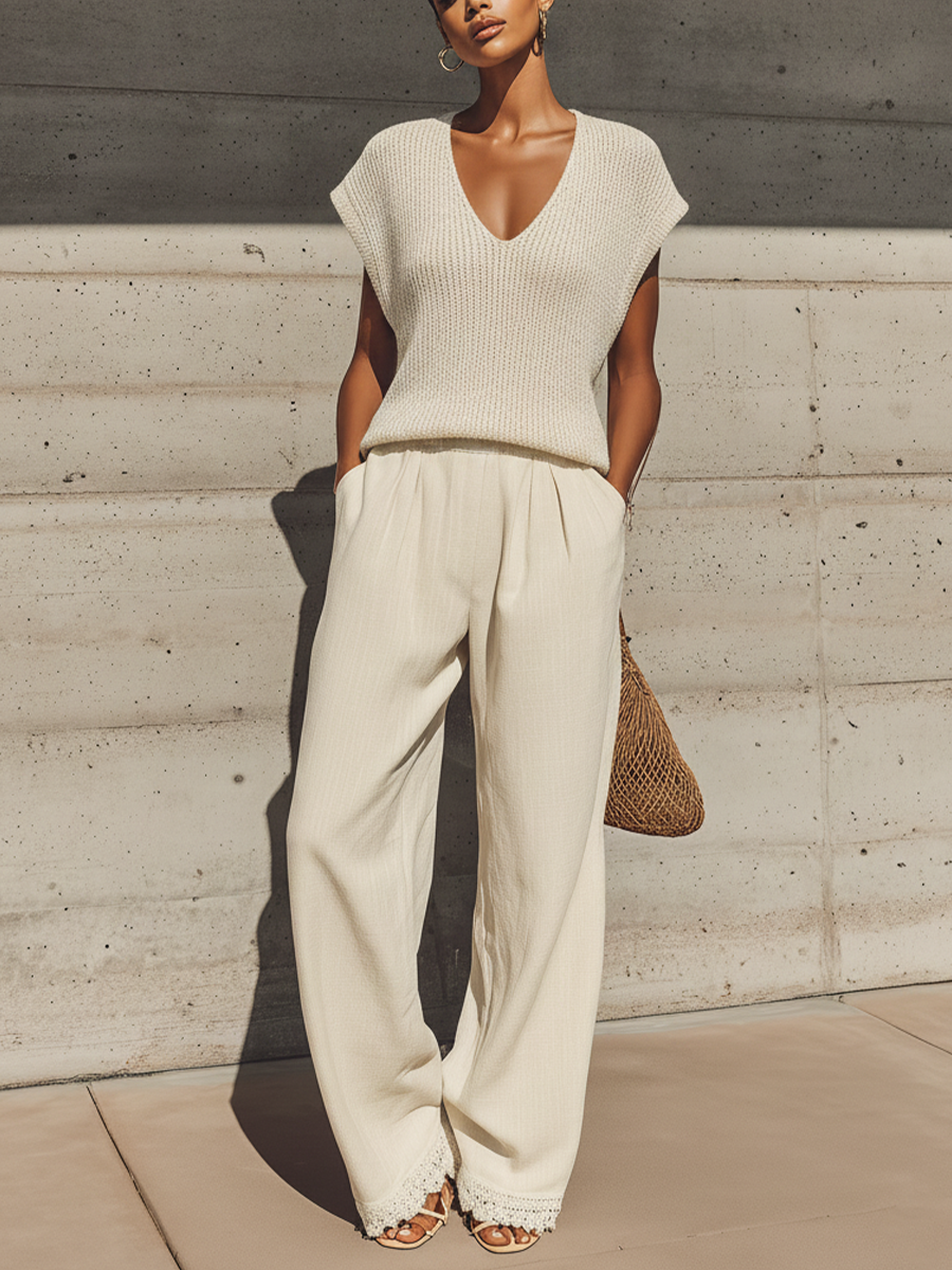 Sixtine - Ensemble Deux Pièces Top Tricot Beige à Col V à Manches Courtes & Pantalon Large en Lin à Taille Élastique et Ourlet en Dentelle