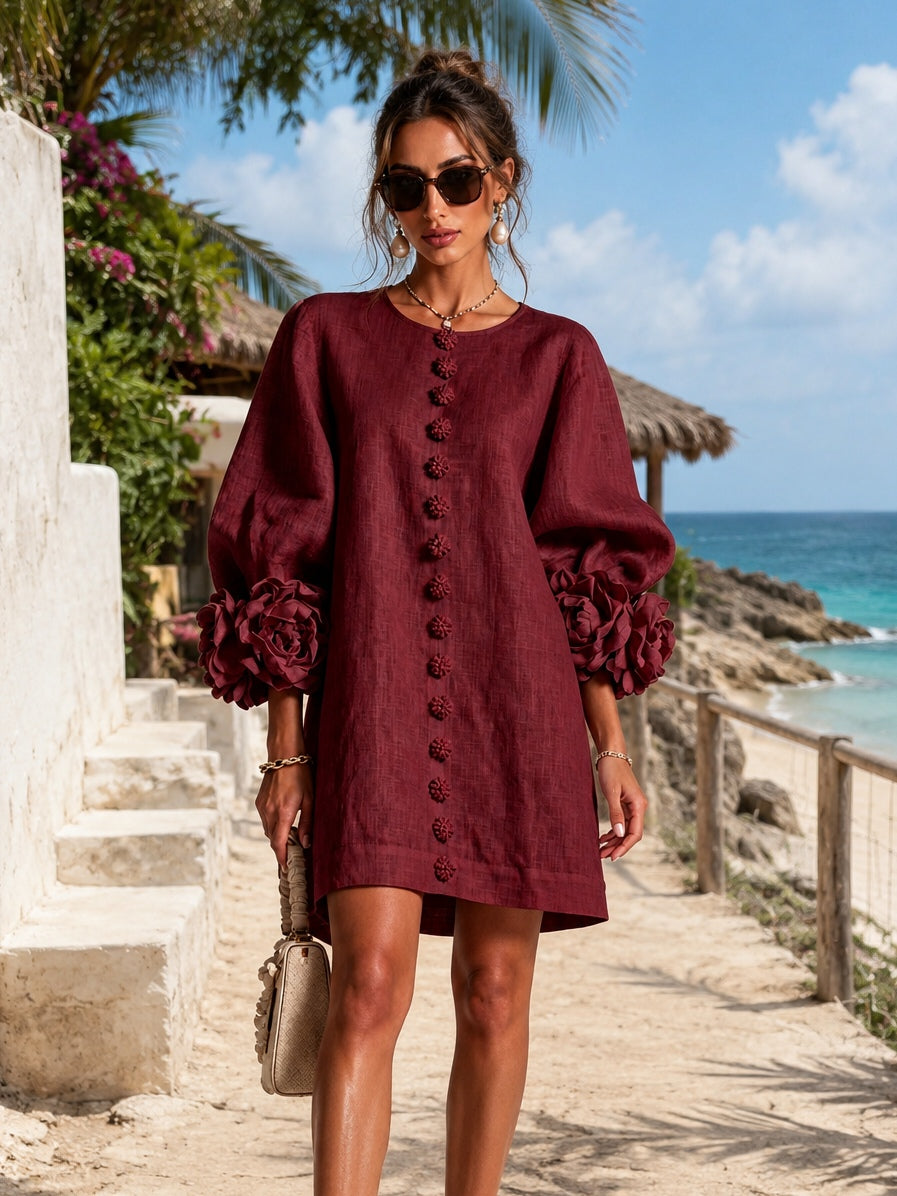 Bénédicte - Robe courte boutonnée à imprimé floral bordeaux et manches fleuries spectaculaires