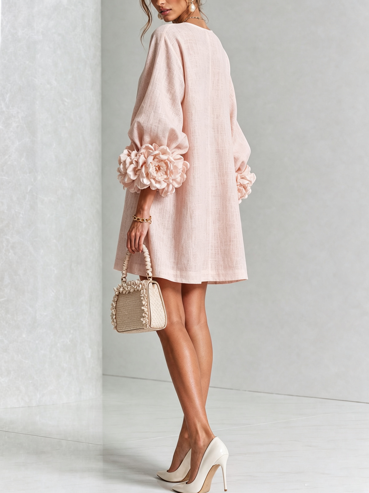 Sandrine - Robe courte boutonnée à imprimé floral rose et manches fleuries spectaculaires