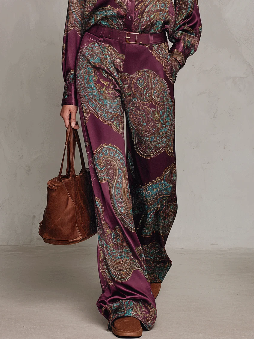 Inès | Ensemble Deux Pièces Chemise Satinée à Imprimé Cachemire et Pantalon Large avec Ceinture