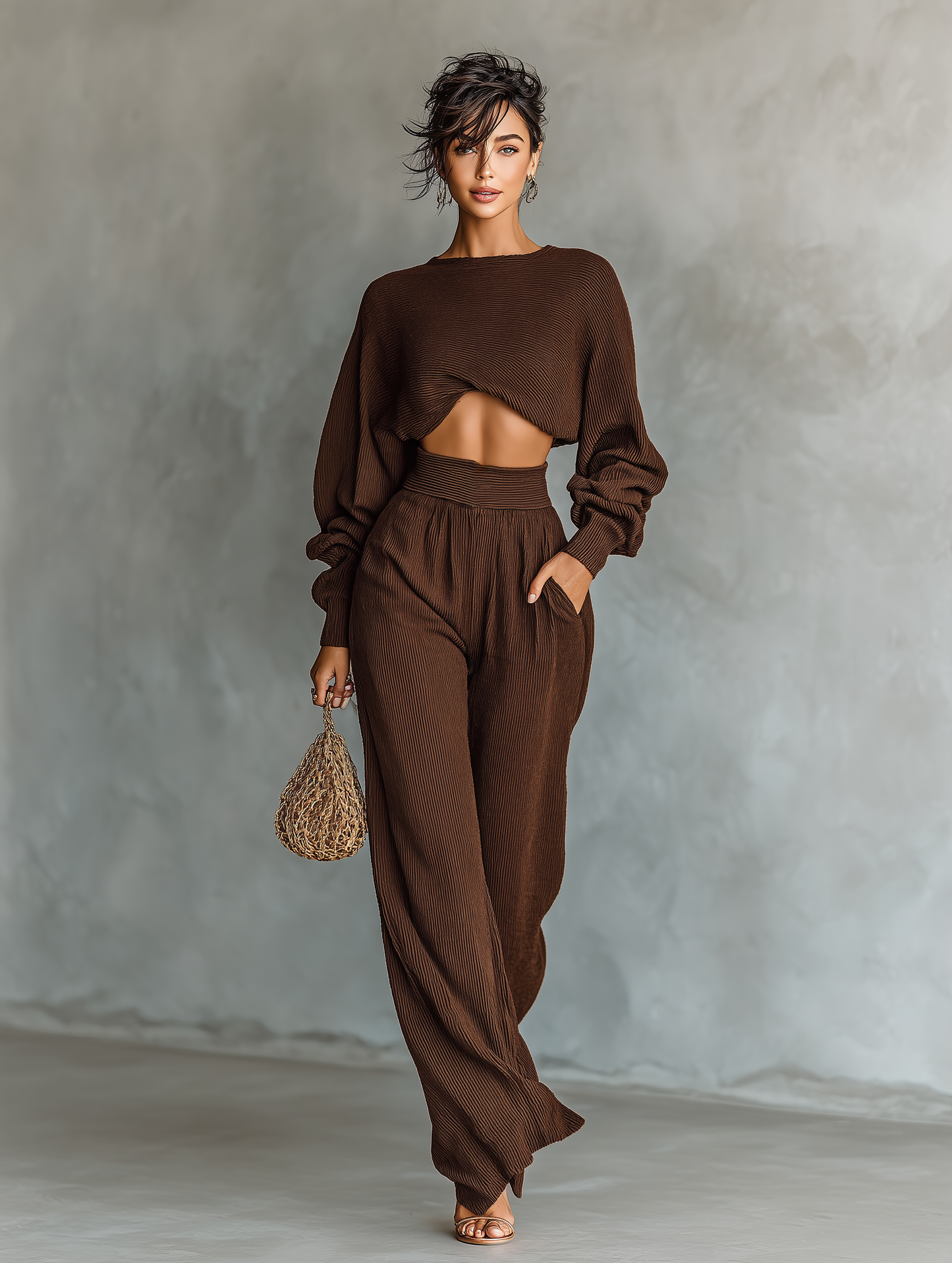 Amandine - Ensemble Tricoté Top Court Couleur Café Et Pantalons Amples
